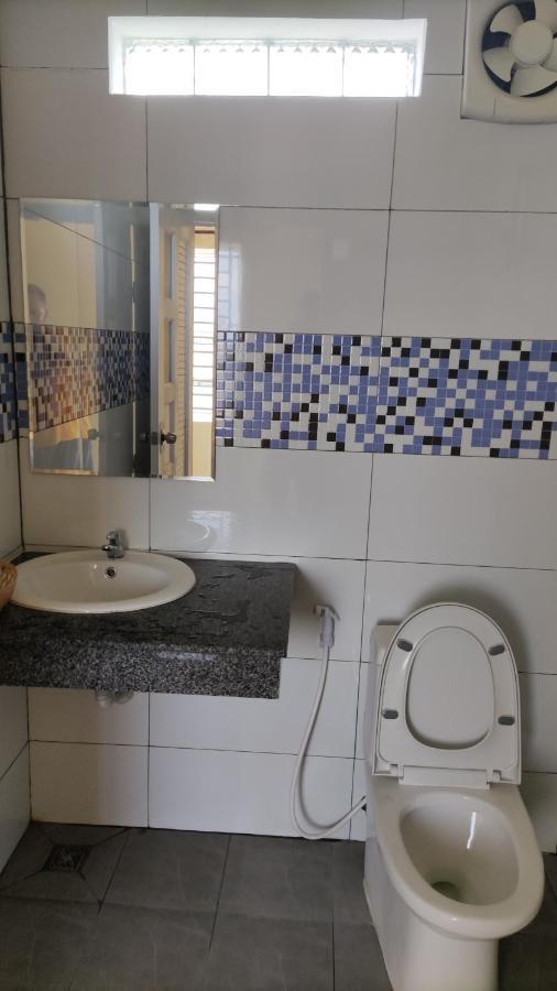 Monica Guesthouse Кампот Екстериор снимка