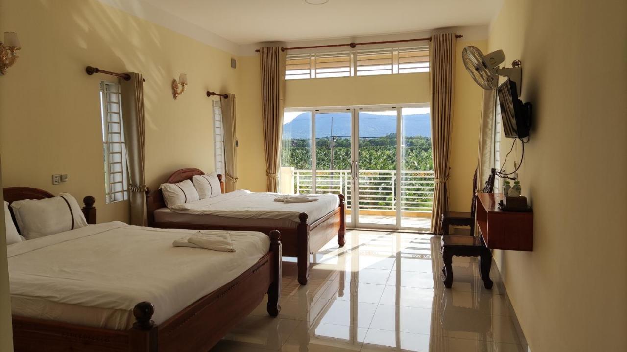 Monica Guesthouse Кампот Екстериор снимка